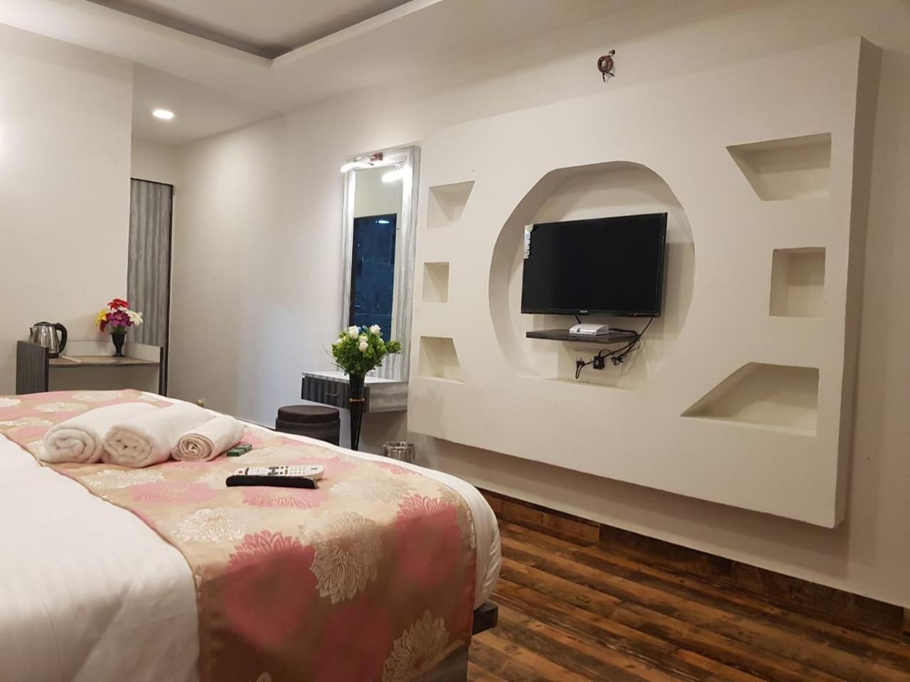 C P Cottage Resort マハバレシュワール エクステリア 写真